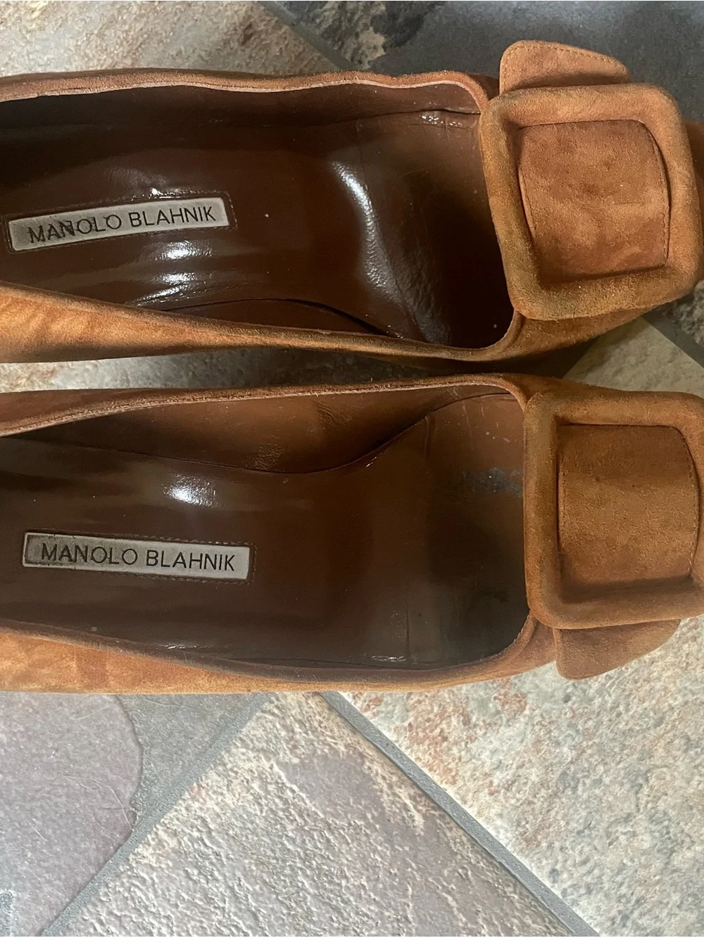 Manolo Blahnik Caramel Suede Pointed-Toe Pumps with Square Buckle size 39 / 8.5
